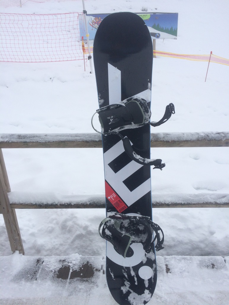 Yes snowboards Yes The Basic