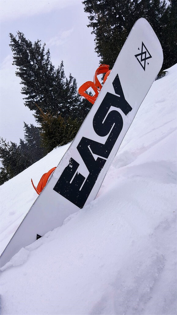 Easy Snowboards Dawn