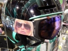 Un masque smith fluo