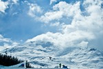 Du ciel bleu, des nuages, un kicker.