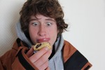 Niels et son cookie, miam !