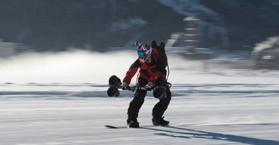 Jet snowboard