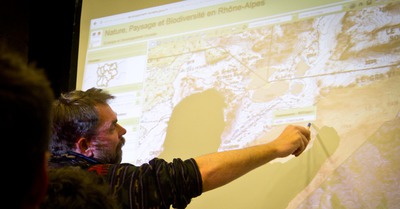 Projection-d&eacute;bat Patagonia &agrave; Grenoble