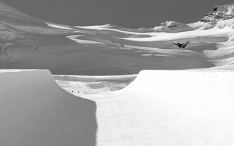 Pat Burgener : portrait d'un m&eacute;lomane snowboarder